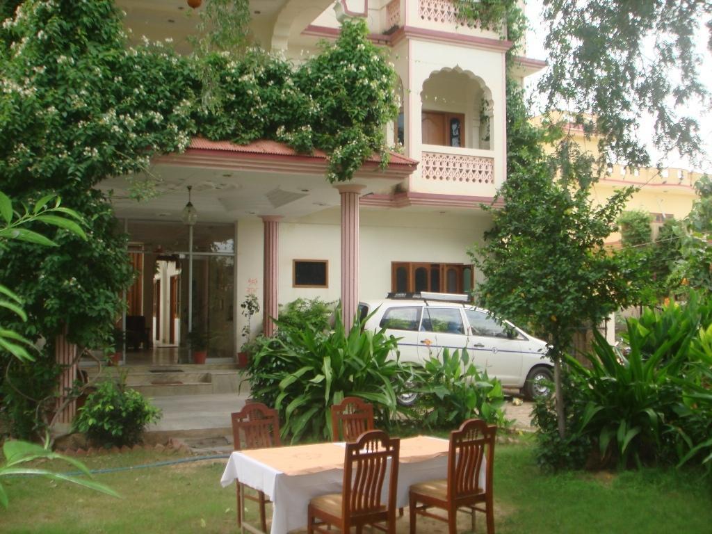 Pushkar Lake Palace المظهر الخارجي الصورة